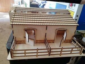 Descarga - Casa establo - Corte Láser